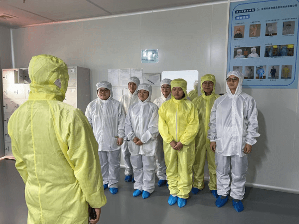 Factory Tour: Exploring Advanced LCD Manufacturing