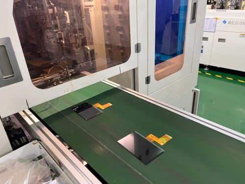 TFT LCD display production process step 4 – FOB Bonding – Where Flex Meets Function Featured Image