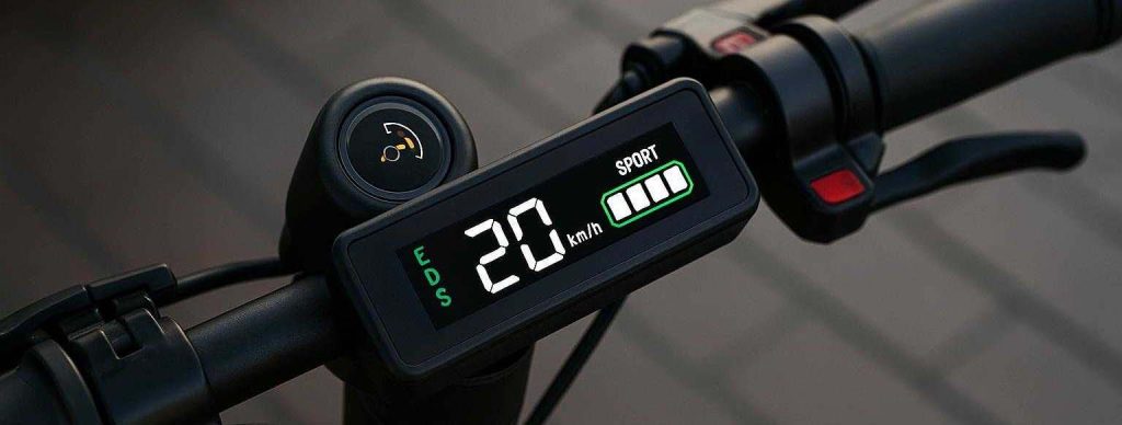 stretched bar type display installed on bike